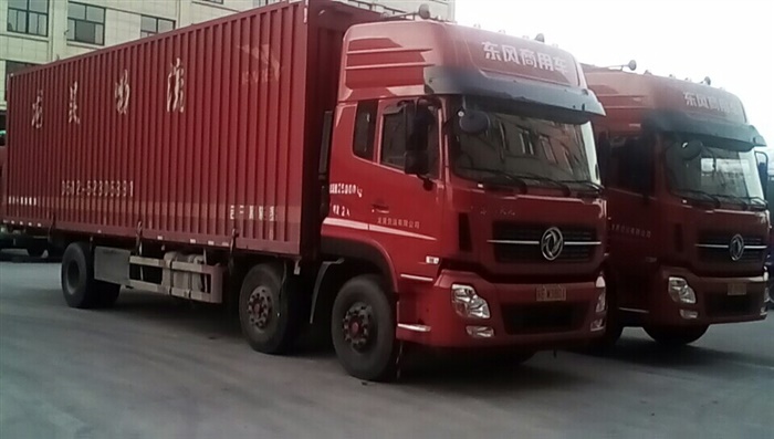 飞翼箱车